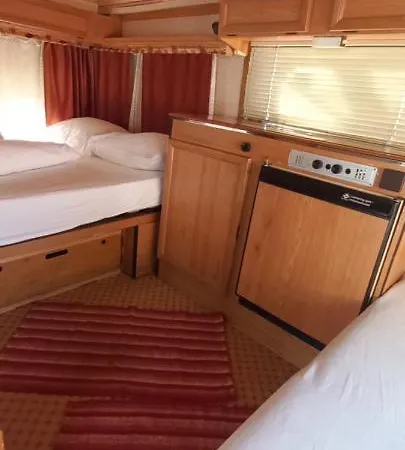 Каравана Мая Campsite *